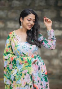 varsha bollamma 6
